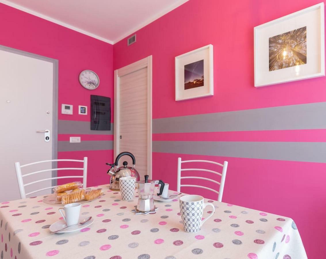 Il Sopracciglio Suites - Pink Apartment Кассино Экстерьер фото