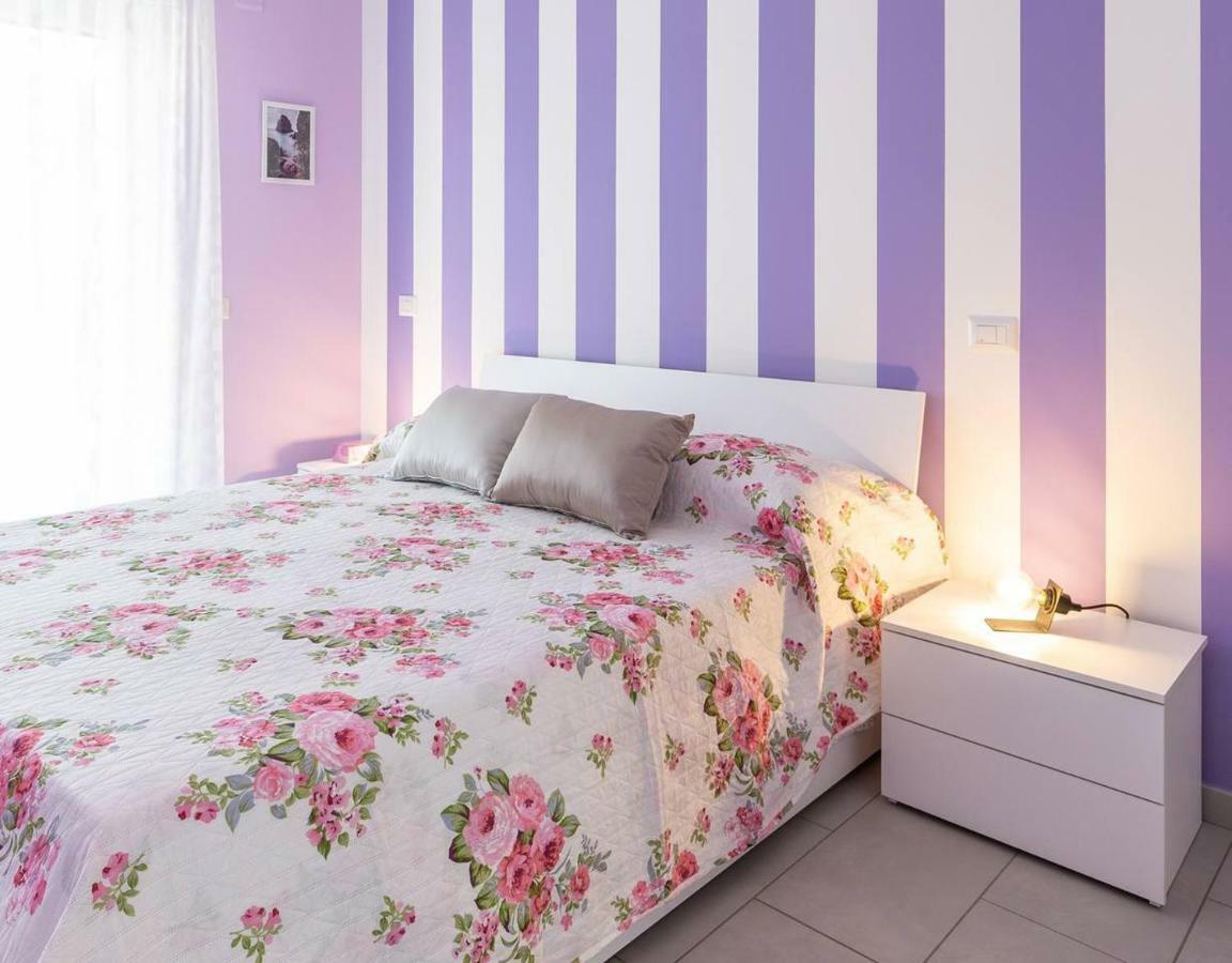 Il Sopracciglio Suites - Pink Apartment Кассино Экстерьер фото